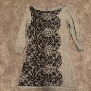 White House black market grey & black Lacey tunic